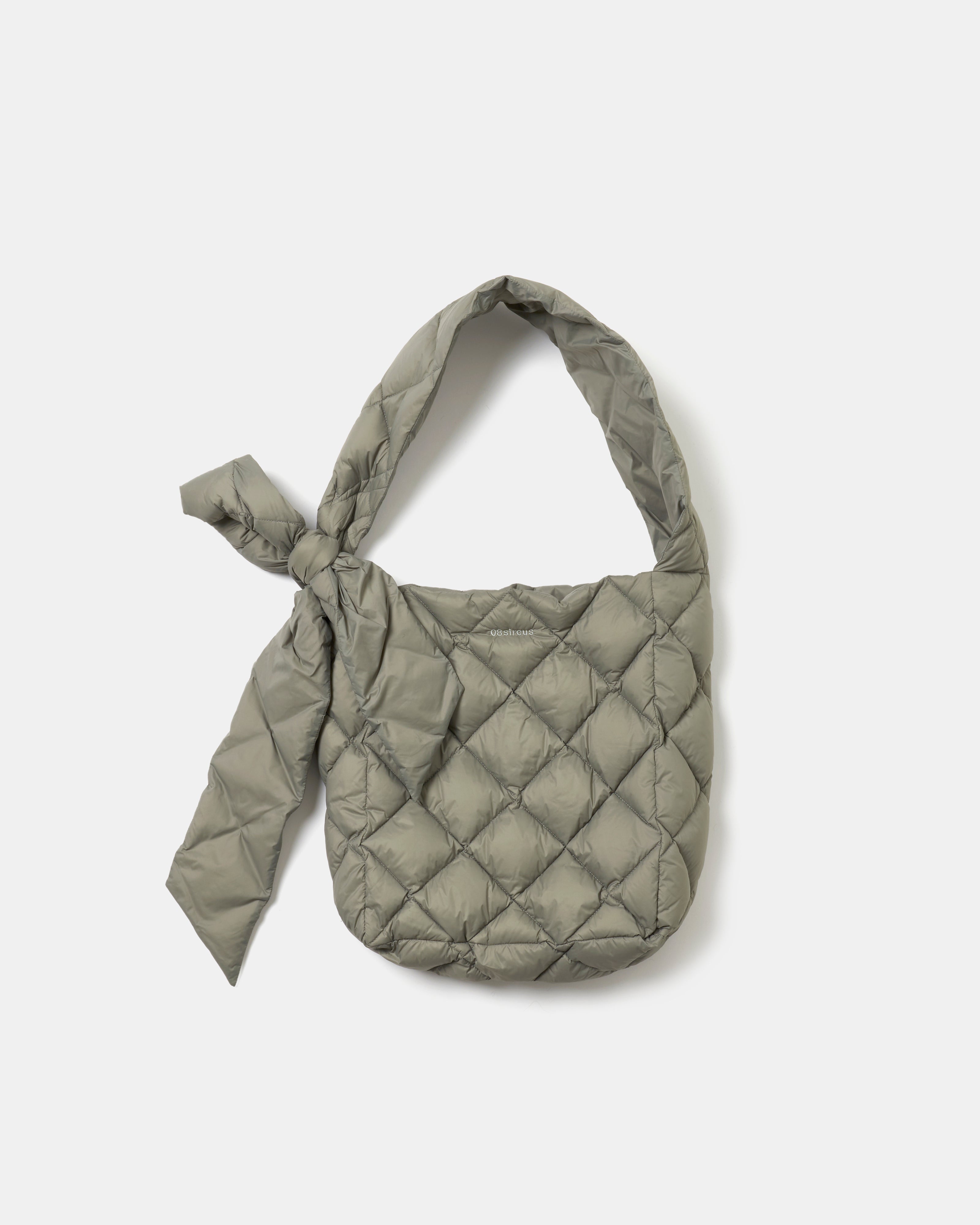 さかろ チョ・スンウ 2022年に脱走事件を起こした俳優チョ·スンウが主演賞の授賞者