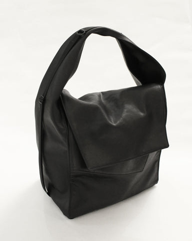 Wax vintage helmet bag