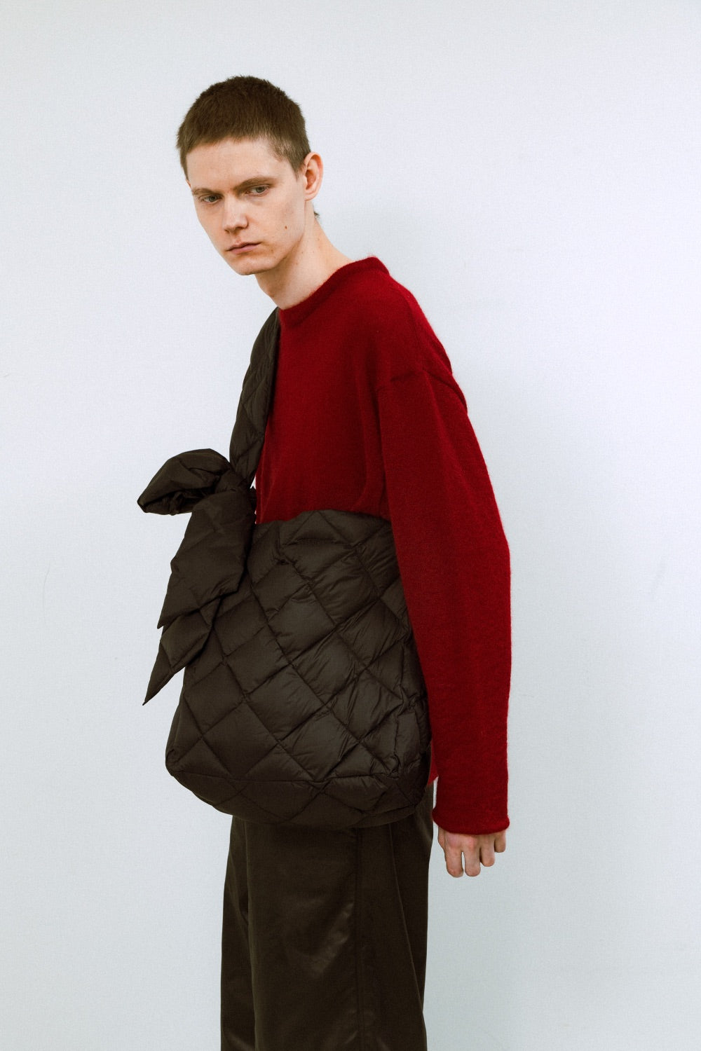 08sircus × TAION down shoulder bag