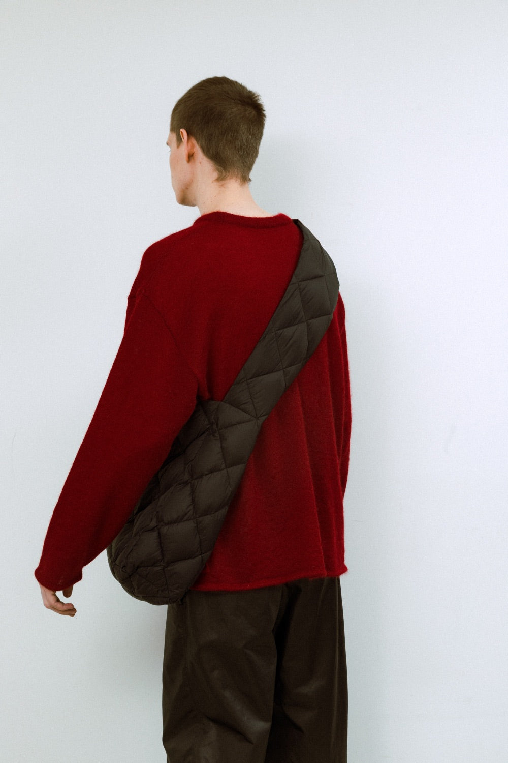 08sircus × TAION down shoulder bag