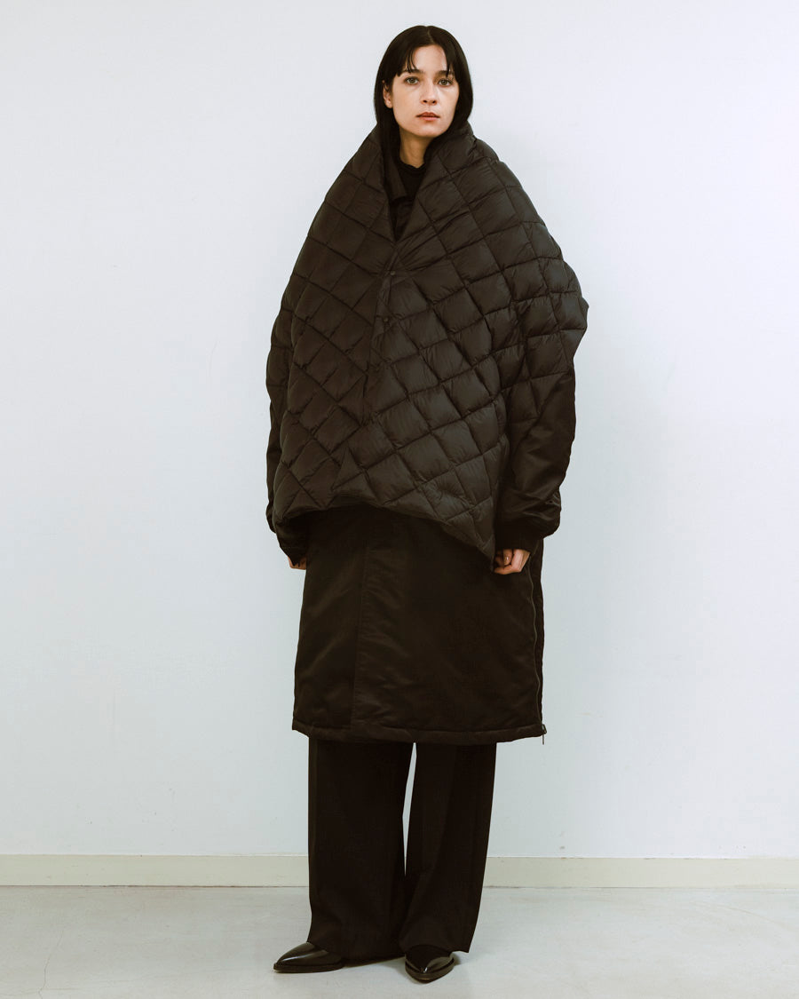 08sircus × TAION down stole